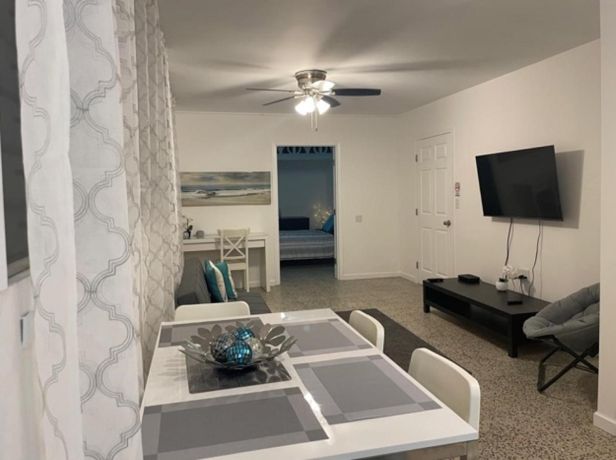 Casa Del Sol -Unit B Villa Баямон Екстериор снимка
